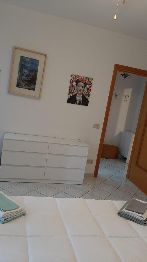 Pressi Aeroporto Costa Smeralda Olbia Dış mekan fotoğraf