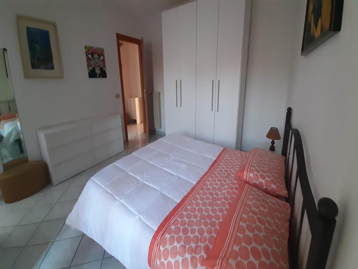 Pressi Aeroporto Costa Smeralda Olbia Dış mekan fotoğraf